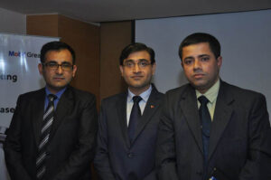 LtoR_Mr. Imtiaz Ahmed, Mobil SHC Brand Manger; Mr. Shankar Karnik General and Suprotim Ganguly, Head Energy (Technology), CII.